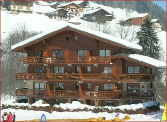 Location appartement en chalet Arêches-Beaufort Le Planay (Savoie Alpes France) au pied des pistes